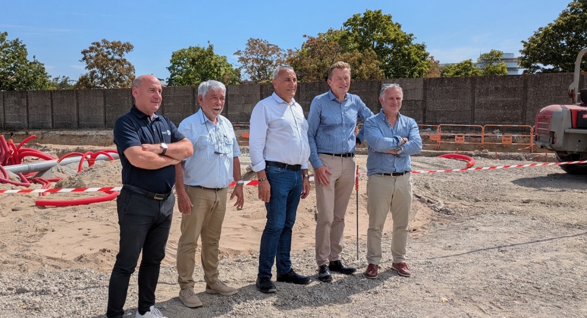 Vend&eacute;e Energie et En44 posent la premi&egrave;re pierre de la future station BioGNV de Tougas